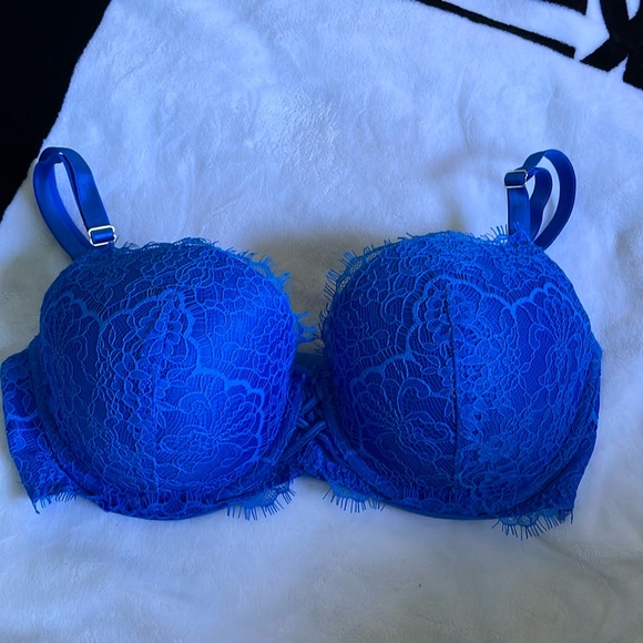 Victorias Secret Bra - Picture 1 of 2